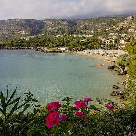 Golden Villas Stoúpa Buitenkant foto